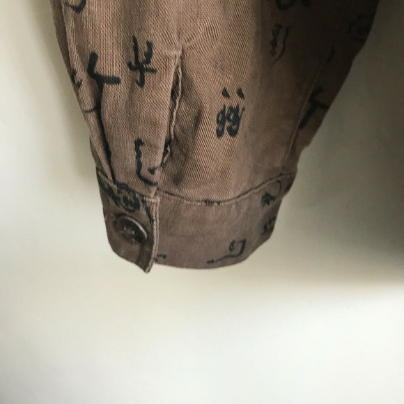 Chicos Size 1 Medium Pantsuit Chocolate with Chinese Writing - Picture 9 of 11